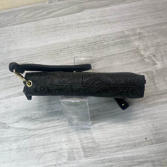 Stone Mountain Accessories Black Embossed  Tooled Faux Leather Double Zip Wallet - Picture 7 of 12